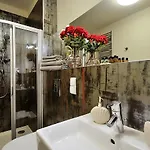319 W Royal Tulip 200 M Do Plazy Dobruk Jacuzzi W Obiekcie Apartman