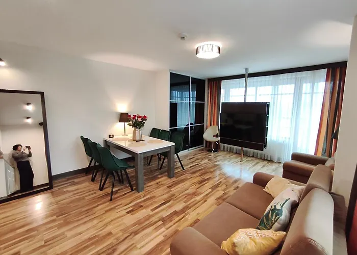 319 W Royal Tulip 200 M Do Plazy Dobruk Jacuzzi W Obiekcie