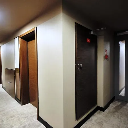 319 W Royal Tulip 200 M Do Plazy Dobruk Jacuzzi W Obiekcie コウォブジェク