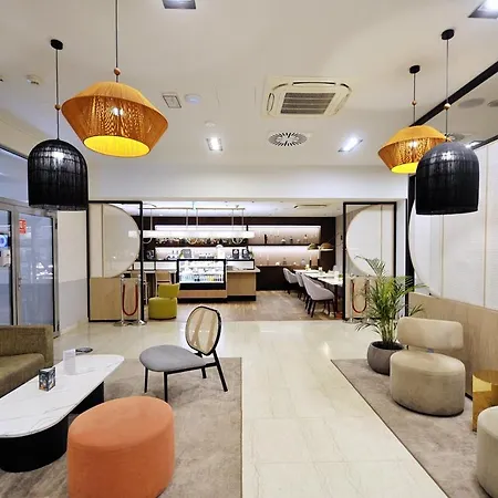 319 W Royal Tulip 200 M Do Plazy Dobruk Jacuzzi W Obiekcie