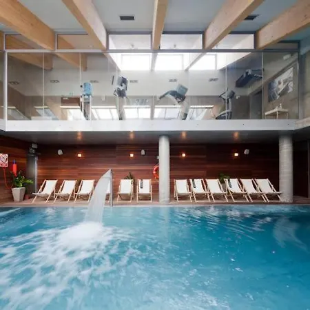 Διαμέρισμα 319 W Royal Tulip 200 M Do Plazy Dobruk Jacuzzi W Obiekcie Kołobrzeg