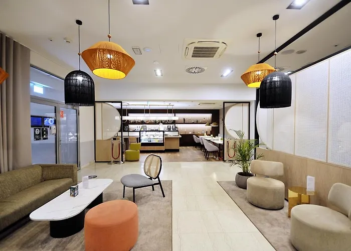 319 W Royal Tulip 200 M Do Plazy Dobruk Jacuzzi W Obiekcie